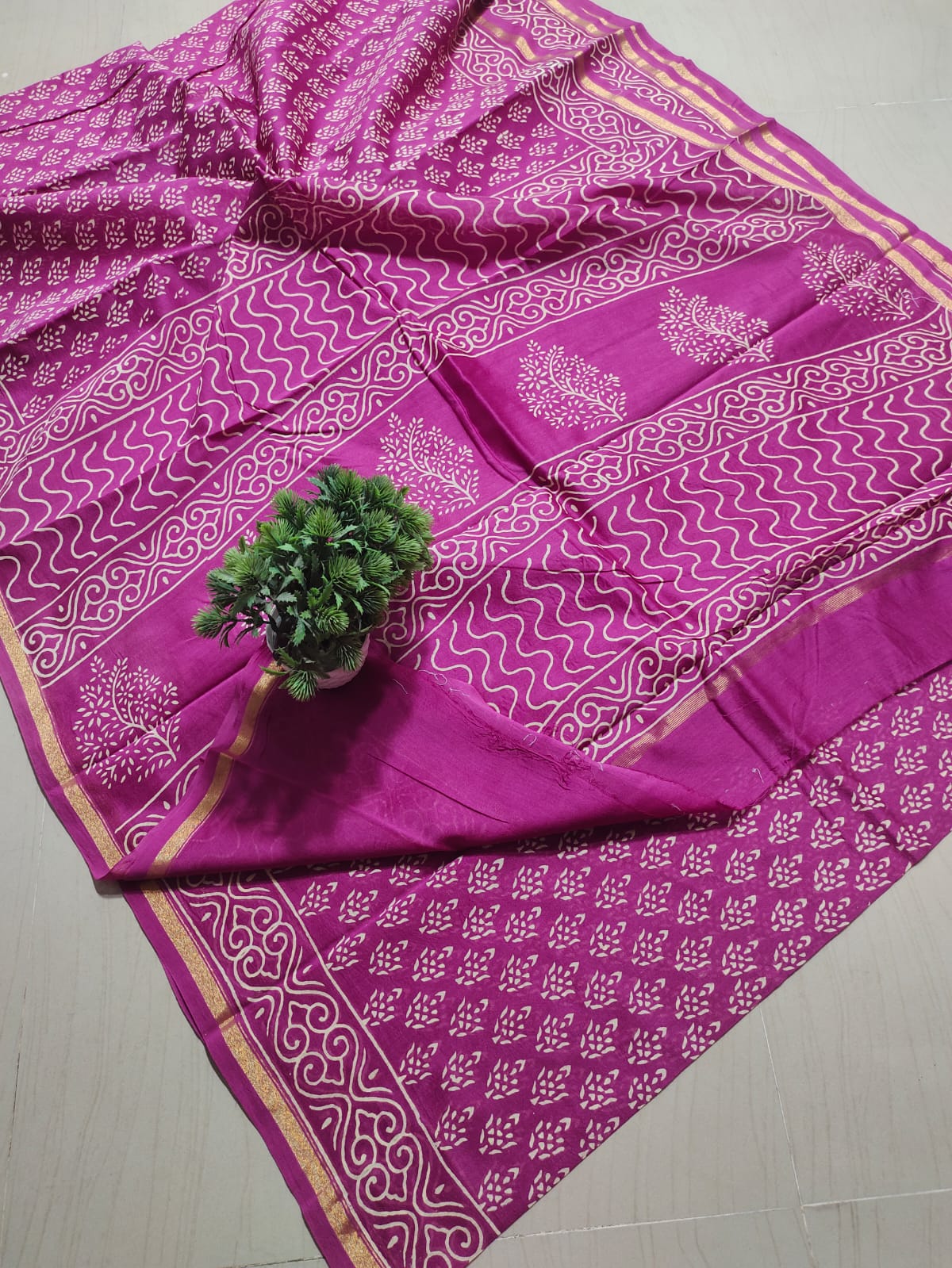 ✨Radiant Magenta Hand Block-Printed Pure Cotton Saree with Golden Zari Border✨